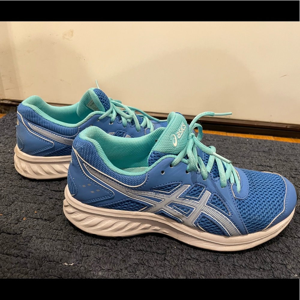 ASICS